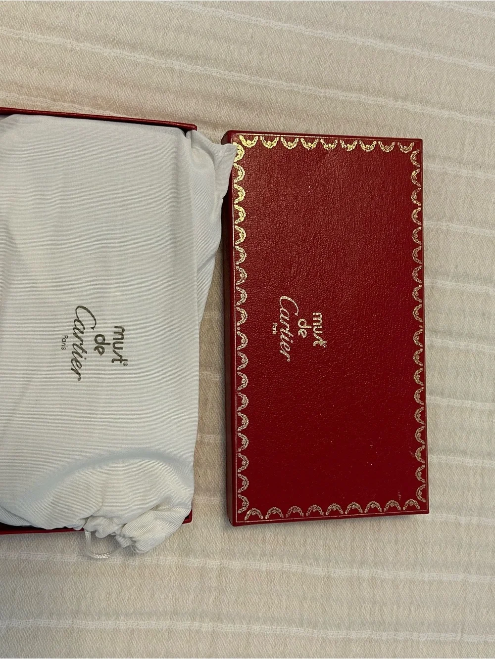 Cartier Black Patent Leather Men's Wallet with Red Certificate Card
